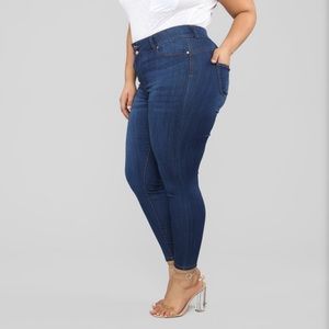 Fashion Nova Napa Valley Mid-rise Jeans